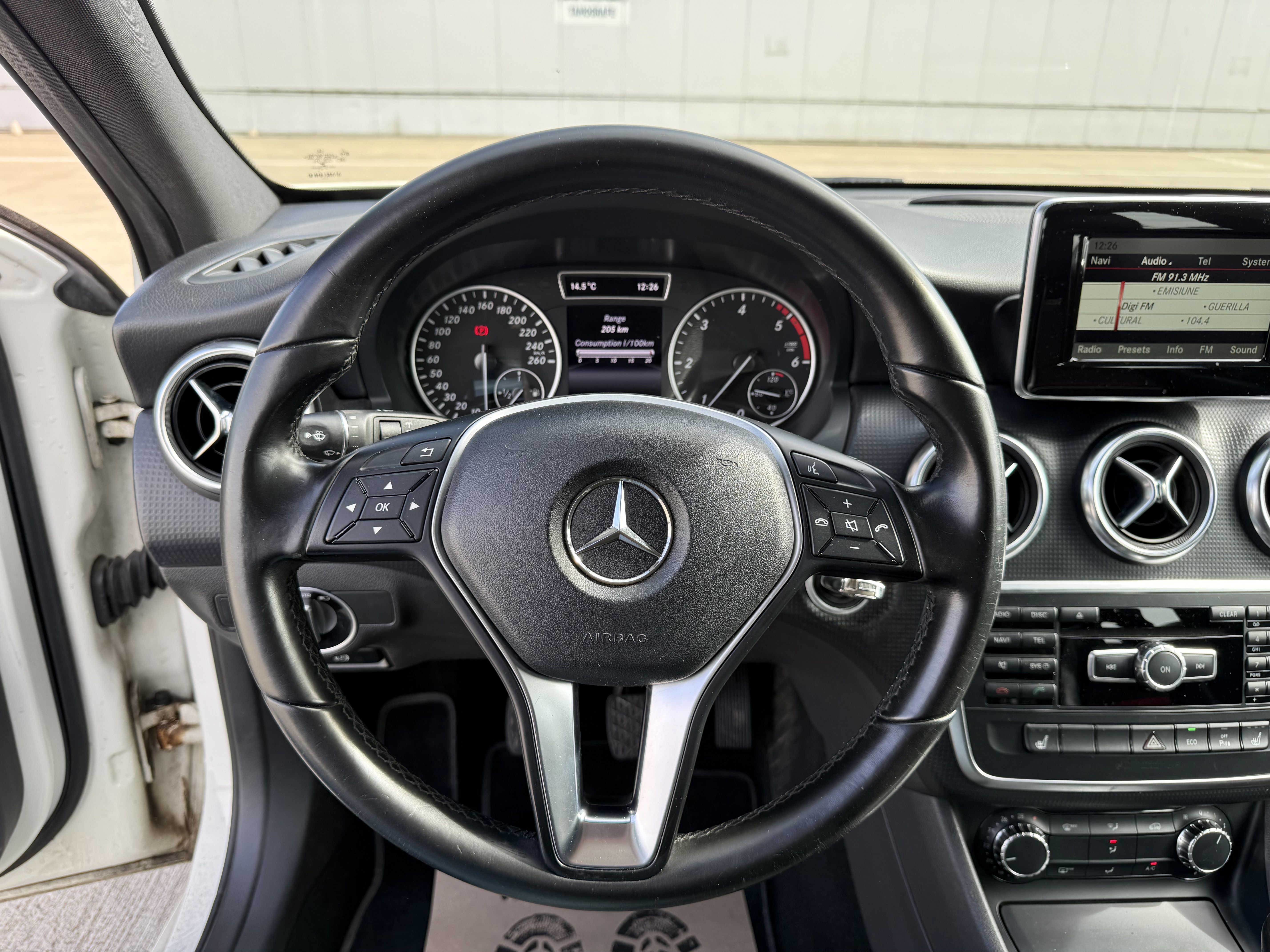 Mercedes  A 180d 2015